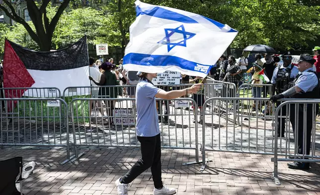 Palestinian and Israeli supporters protest on Thursday, May 2, 2024, at the University of Pennsylvania encampment in Philadelphia. (Jose F. Moreno /The Philadelphia Inquirer via AP)