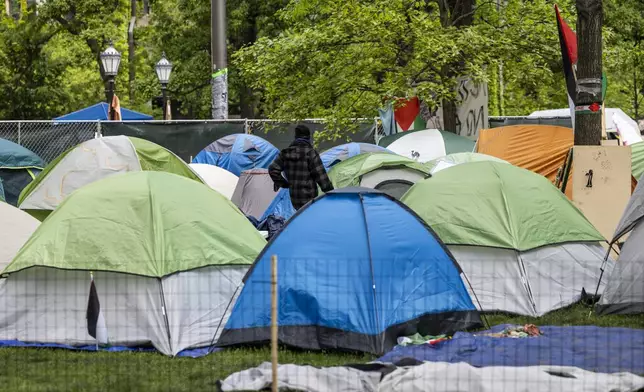 Pro-Palestinian protesters at the encampment in the quad at the University of Chicago on the South Side, Monday, May 6, 2024. (Ashlee Rezin/Chicago Sun-Times via AP)
