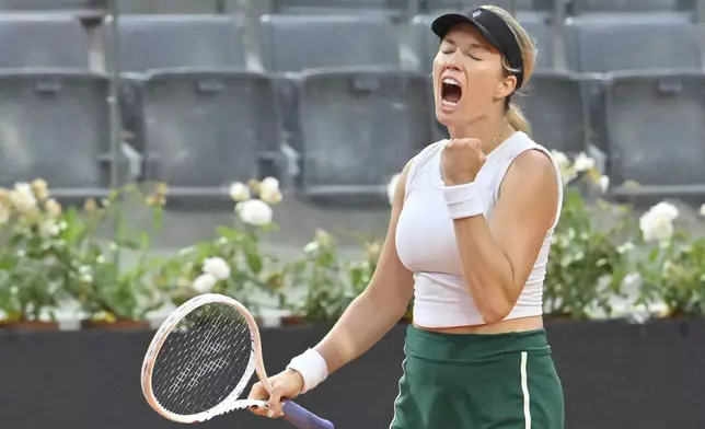 Danielle Collins of the US reacts after winning a point during her match against Victoria Azarenka at the Italian Open tennis tournament at Rome's Foro Italico, Wednesday, May 15, 2024. (AP Photo/Antonietta Baldassarre)