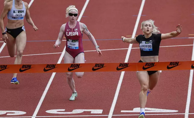 Orla Comerford, of Ireland, wins the Para 100m during the Prefontaine Classic track and field meet Saturday, May 25, 2024, in Eugene, Ore. (AP Photo/Thomas Boyd)