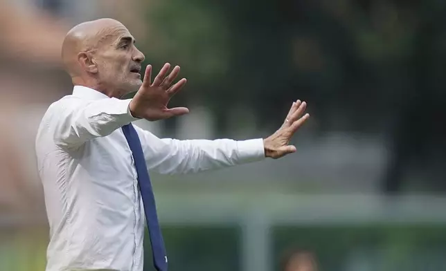 Paolo Montero gives instructions in Sassuolo, Italy, on June 2, 2023. Juventus Under-19 coach Paolo Montero will take charge of the senior team for the final two matches of the season after Massimiliano Allegri was fired last week. The 52-year-old Montero has never coached a Serie A team and will take charge of his first training session on Sunday before the team plays at Bologna the following day. (Spada/LaPresse via AP)