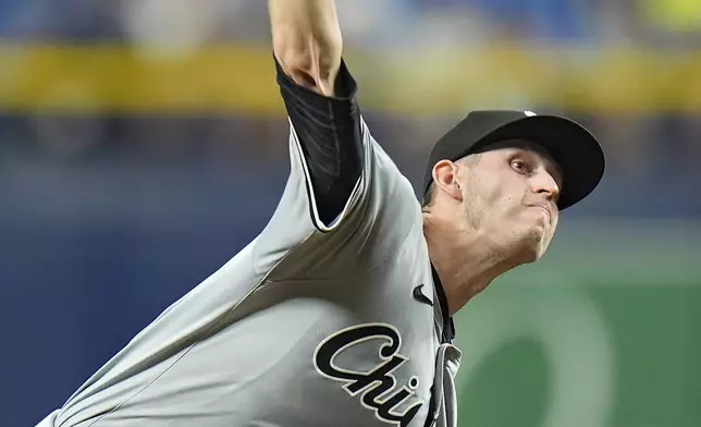 Chicago White Sox's Chris Flexen pitches to the Tampa Bay Rays during the first inning of a baseball game Wednesday, May 8, 2024, in St. Petersburg, Fla. (AP Photo/Chris O'Meara)