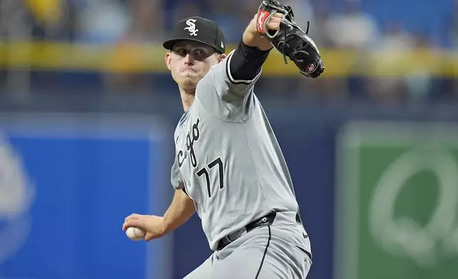Chicago White Sox starting pitcher Chris Flexen delivers to the Tampa Bay Rays during the first inning of a baseball game Wednesday, May 8, 2024, in St. Petersburg, Fla. (AP Photo/Chris O'Meara)