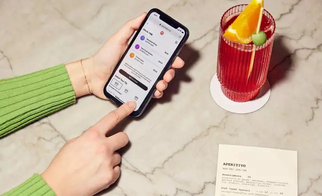 American Express can connect even more premium customers with the most exciting restaurants, while providing merchants and restaurants more technology to help their businesses thrive. (Photo: Business Wire)