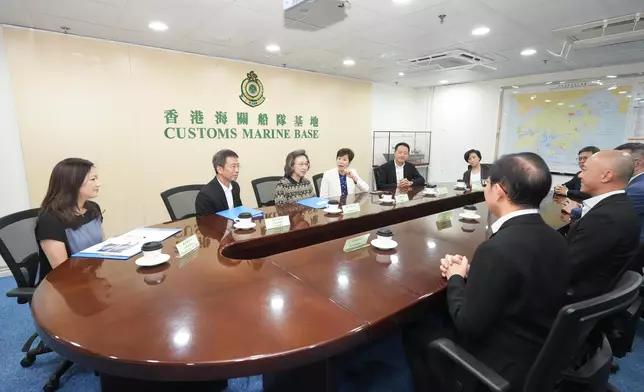SCS visits Customs and Excise Department  Source: HKSAR Government Press Releases