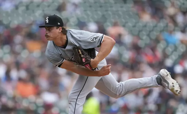 Chicago White Sox pitcher Drew Thorpe (33) throws against the Detroit Tigers in the fourth inning of a baseball game, Saturday, June 22, 2024, in Detroit. (AP Photo/Paul Sancya)