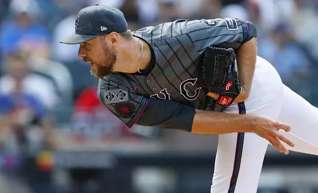 New York Mets pitcher Tylor Megill delivers against the Atlanta Braves during the first inning of a baseball game, Saturday, July 27, 2024, in New York. (AP Photo/Rich Schultz)