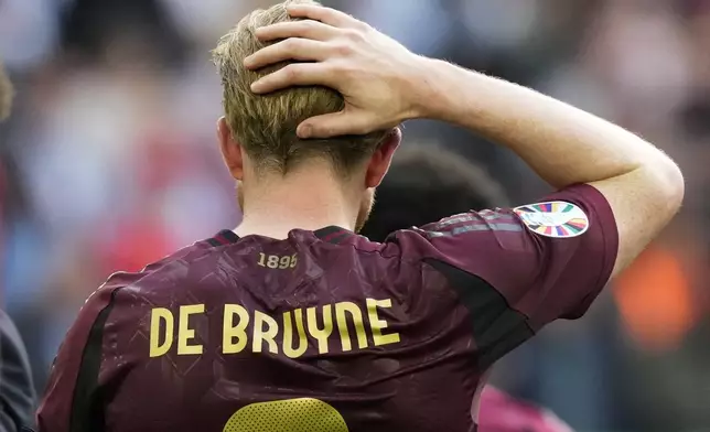 Belgium's Kevin De Bruyne reacts after a 1-0 loss in a round of sixteen match between France and Belgium at the Euro 2024 soccer tournament in Duesseldorf, Germany, Monday, July 1, 2024. (AP Photo/Frank Augstein)