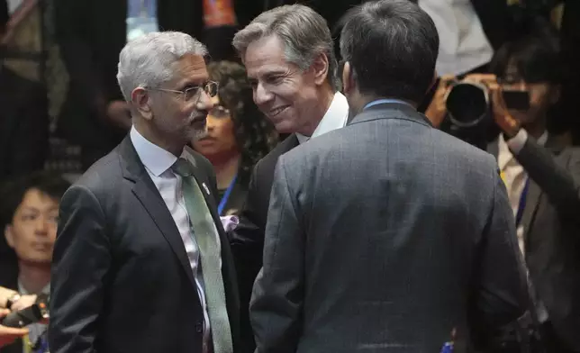 U.S. Secretary of State Antony Blinken, center, talks with Indian Foreign Minister Subramanyam Jaishankar, left, and South Korea's Minister of Foreign Affairs Cho Tae-yul, right, during the East Asia Summit Foreign Ministers' Meeting in Vientiane, Laos, Saturday, July 27, 2024. (AP Photo/Achmad Ibrahim, Pool)