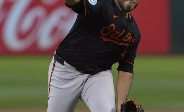 Baltimore Orioles' Albert Suárez pitches to an Oakland Athletics batter during the sixth inning of a baseball game Friday, July 5, 2024, in Oakland, Calif. (AP Photo/Godofredo A. Vásquez)