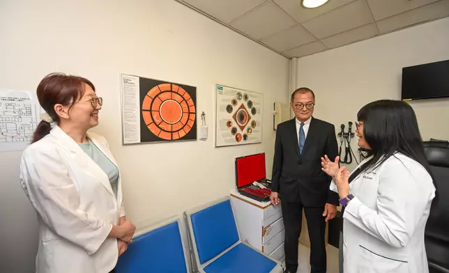 Secretary for Health visits Hong Kong Polytechnic University  Source: HKSAR Government Press Releases