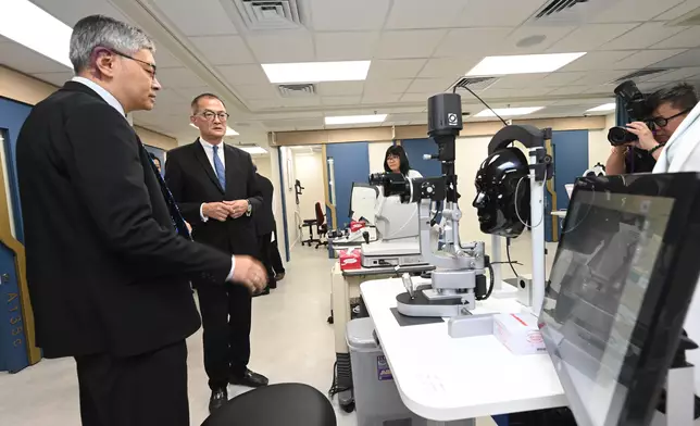 Secretary for Health visits Hong Kong Polytechnic University  Source: HKSAR Government Press Releases