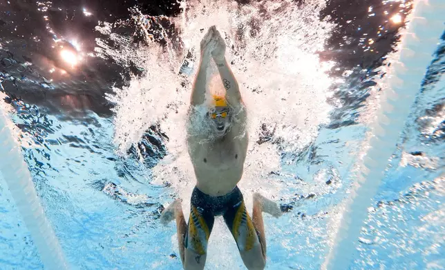 Zac Stubblety-Cook, of Australia, competes during the men's 200-meter breaststroke semifinal at the 2024 Summer Olympics, Tuesday, July 30, 2024, in Nanterre, France. (AP Photo/David J. Phillip)