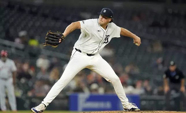 Detroit Tigers starting pitcher Brant Hurter throws during the second inning of a baseball game against the Los Angeles Angels, Tuesday, Aug. 27, 2024, in Detroit. (AP Photo/Carlos Osorio)