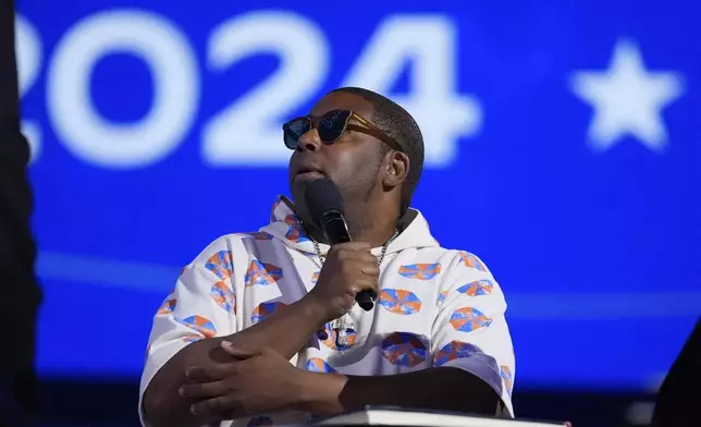 Keenan Thompson rehearses before the Democratic National Convention Wednesday, Aug. 21, 2024, in Chicago. (AP Photo/Brynn Anderson)