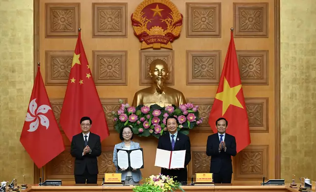 CE meets President and Deputy Prime Minister of Vietnam in Vietnam Source: HKSAR Government Press Releases