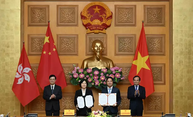 CE meets President and Deputy Prime Minister of Vietnam in Vietnam Source: HKSAR Government Press Releases