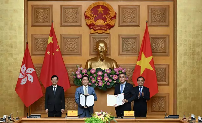 CE meets President and Deputy Prime Minister of Vietnam in Vietnam Source: HKSAR Government Press Releases