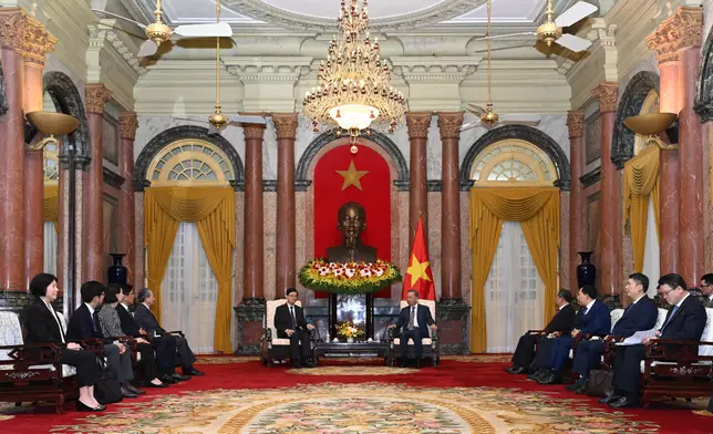 CE meets President and Deputy Prime Minister of Vietnam in Vietnam Source: HKSAR Government Press Releases