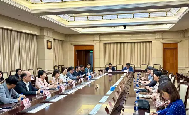 SED continues visit to Shanghai with LegCo Panel on Education  Source: HKSAR Government Press Releases