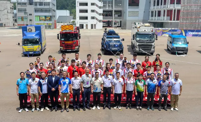 2024 Paris Olympic Games Mainland Olympians meet with disciplined and auxiliary services members  Source: HKSAR Government Press Releases