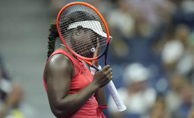 Sloane Stephens, of the United States, reacts against Clara Burel, of France, during a first round match of the U.S. Open tennis championships, Monday, Aug. 26, 2024, in New York. (AP Photo/Matt Rourke)