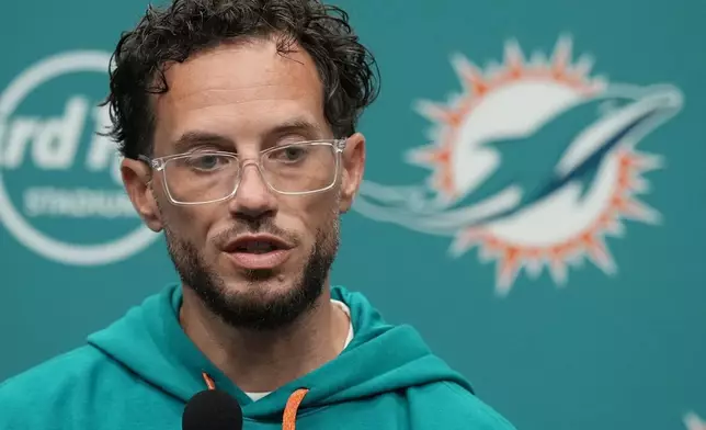 Miami Dolphins head coach Mike McDaniel talks during a news conference following an NFL football game against the Buffalo Bills, Friday, Sept. 13, 2024, in Miami Gardens, Fla. (AP Photo/Rebecca Blackwell)