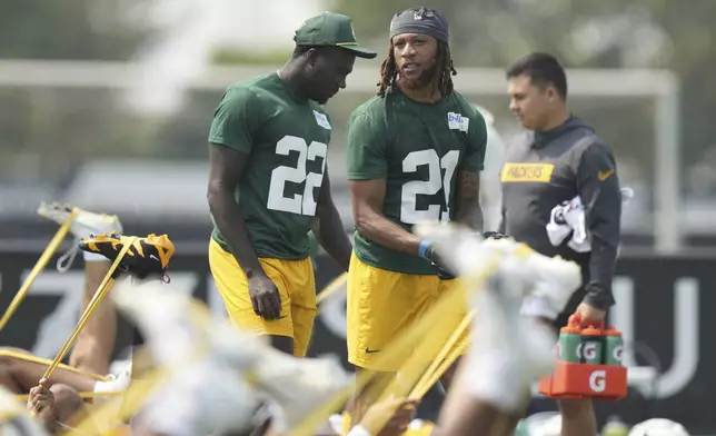 Green Bay Packers cornerback Eric Stokes, center, attends training in Sao Paulo, Brazil, Thursday, Sept. 5, 2024, ahead of a game with the Philadelphia Eagles on Friday. (AP Photo/Fernando Llano)