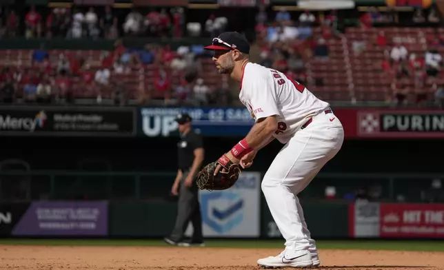 St. Louis Cardinals first baseman Paul Goldschmidt takes up his position during the ninth inning of a baseball game against the Cleveland Guardians Sunday, Sept. 22, 2024, in St. Louis. (AP Photo/Jeff Roberson)