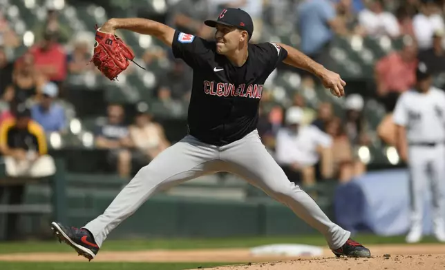 Cleveland Guardians starter Matthew Boyd throws during the first inning of a baseball game against the Chicago White Sox in Chicago, Wednesday, Sept. 11, 2024. (AP Photo/Paul Beaty)