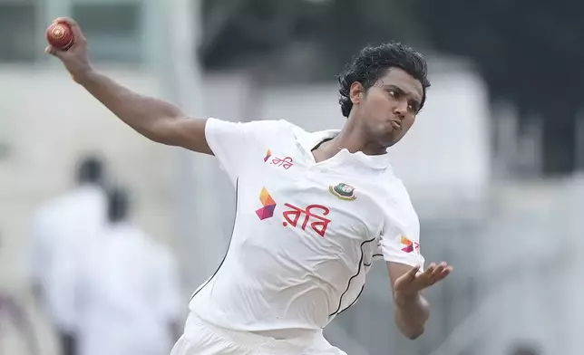 Bangladesh's Hasan Mahmud bowls a delivery on the first day of the first cricket test match between India and Bangladesh, in Chennai, India, Thursday, Sept.19, 2024. (AP Photo/Mahesh Kumar A.)