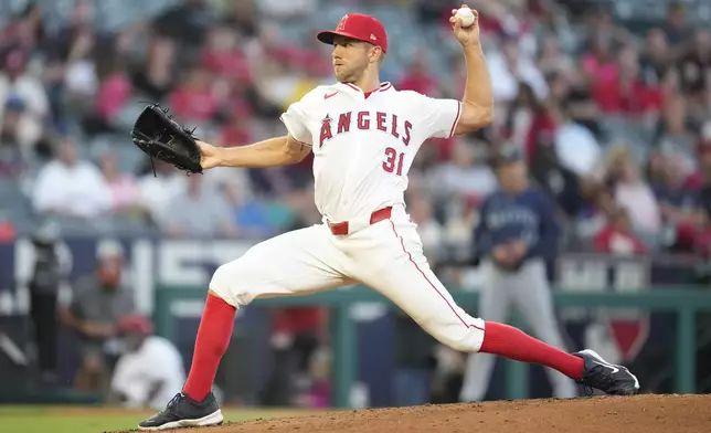 Los Angeles Angels starting pitcher Tyler Anderson (31) throws during the first inning of a baseball game against the Seattle Mariners in Anaheim, Calif., Saturday, Aug. 31, 2024. (AP Photo/Ashley Landis)