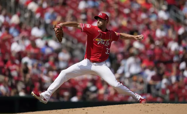 St. Louis Cardinals pitcher Steven Matz throws during the fourth inning of a baseball against the Seattle Mariners game Sunday, Sept. 8, 2024, in St. Louis. (AP Photo/Jeff Roberson)