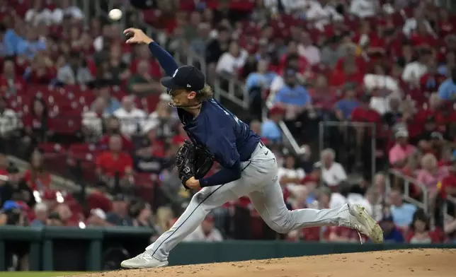 Seattle Mariners starting pitcher Bryce Miller throws during the first inning of a baseball game against the St. Louis Cardinals Friday, Sept. 6, 2024, in St. Louis. (AP Photo/Jeff Roberson)