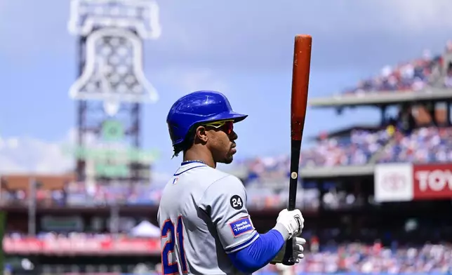 New York Mets' Francisco Lindor prepares for an at-bat during the first inning of a baseball game against the Philadelphia Phillies, Sunday, Sept. 15, 2024, in Philadelphia. (AP Photo/Derik Hamilton)