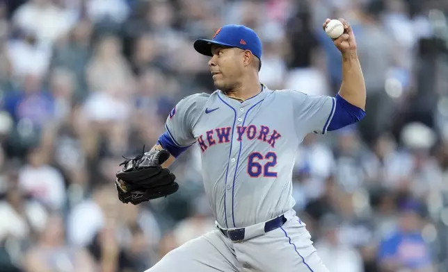 New York Mets starting pitcher Jose Quintana delivers during the second inning of a baseball game against the Chicago White Sox on Saturday, Aug. 31, 2024, in Chicago. (AP Photo/Charles Rex Arbogast)