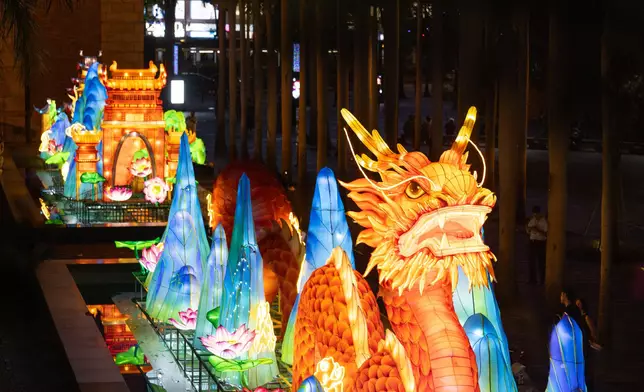 Lantern display "Dragon Palace on the Moon" lifts curtain on Mid-Autumn Lantern Carnivals 2024  Source: HKSAR Government Press Releases