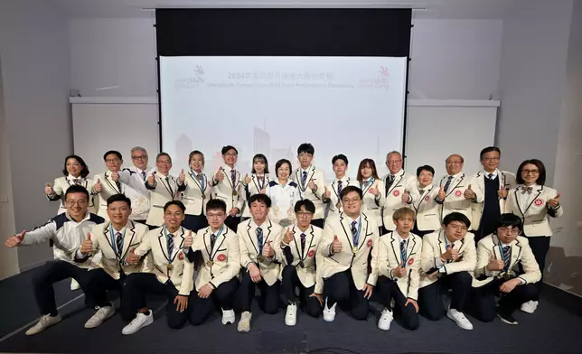 SED witnesses Hong Kong delegation's triumph at WorldSkills Competition in Lyon  Source: HKSAR Government Press Releases