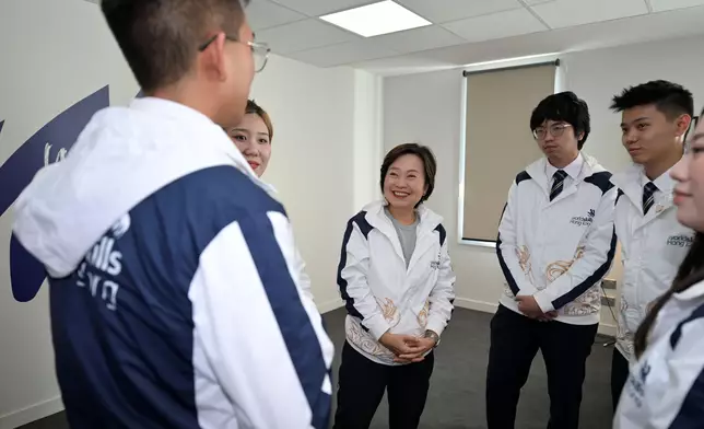 SED witnesses Hong Kong delegation's triumph at WorldSkills Competition in Lyon  Source: HKSAR Government Press Releases