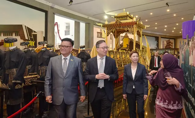 SJ commences ASEAN visit in Brunei  Source: HKSAR Government Press Releases