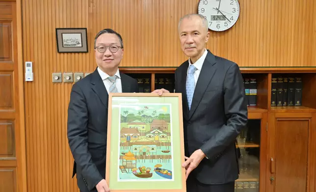 SJ commences ASEAN visit in Brunei  Source: HKSAR Government Press Releases