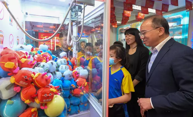 REO's Electoral Information Centre Open Days to celebrate National Day held for three days from today  Source: HKSAR Government Press Releases