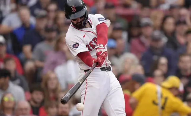 Boston Red Sox's Connor Wong grounds into a fielder's choice in the fifth inning of a baseball game against the Tampa Bay Rays, Sunday, Sept. 29, 2024, in Boston. (AP Photo/Steven Senne)