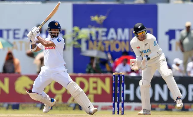 Sri Lanka's Dimuth Karunaratne bats on the third day of the first cricket test match between New Zealand and Sri Lanka in Galle, Sri Lanka, Friday, Sept. 20, 2024. (AP Photo/Viraj Kothalawala)