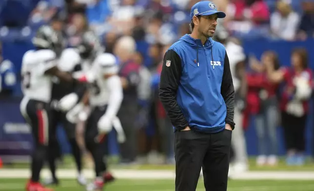 Indianapolis Colts head coach Shane Steichen watch as players warm up before an NFL football game against the Houston Texans, Sunday, Sept. 8, 2024, in Indianapolis. (AP Photo/Darron Cummings)