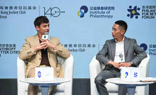 Tom Daley, gold-medal-winning Olympic diver (left) and Vincent Ho, 2023 LONGINES International Jockeys’ Champion, Jockey, The Hong Kong Jockey Club (right).