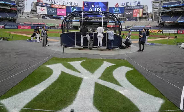 The New York Yankees take batting practice during a baseball workout, Friday, Oct 4, 2024, in New York, in preparation for the American League Division Series against the Kansas City Royals. (AP Photo/Frank Franklin II)