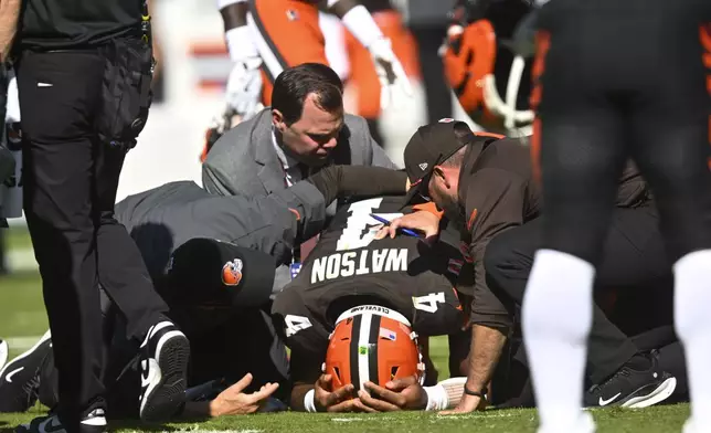 Cleveland Browns quarterback Deshaun Watson (4) reacts after being injured in the first half of an NFL football game against the Cincinnati Bengals, Sunday, Oct. 20, 2024, in Cleveland. (AP Photo/David Richard)