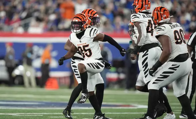 Cincinnati Bengals cornerback Jalen Davis (35) celebrates a missed field goal by the New York Giants during the second half of an NFL football game, Sunday, Oct. 13, 2024, in East Rutherford, N.J. (AP Photo/Frank Franklin II)