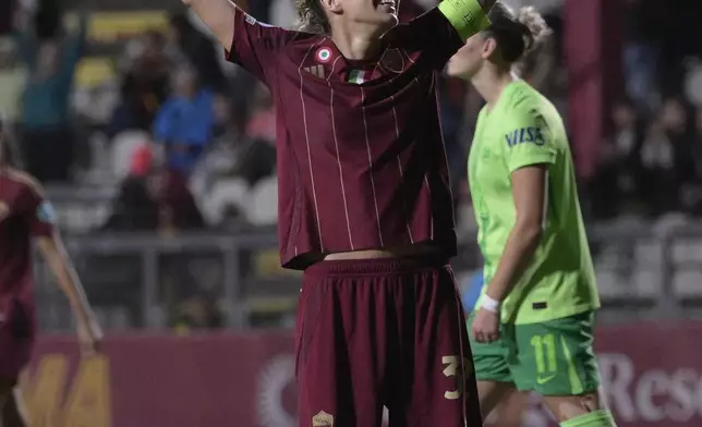 AS Roma's Elena Linari during a women's Champions League Group A soccer match between AS Roma and Wolfsburg at the Tre Fontane stadium in Rome, Tuesday, Oct. 8, 2024. (Fabrizio Corradetti/LaPresse via AP)